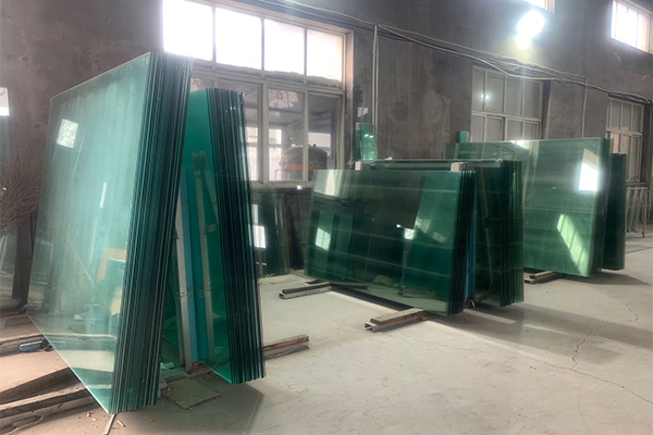 庄河专业钢化玻璃厂家